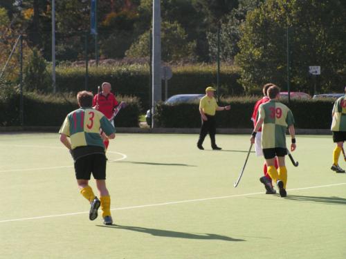 MENs 2s vs CAMBRIDGE CITY 4s - OCTOBER 2008 - photo 21 (pictures\pict9905.jpg)